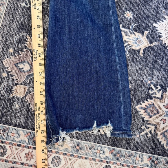 NWT Lovervet by Vervet High Rise Flare Jeans Distressed Raw Hem Size 28/7 - Picture 12 of 13